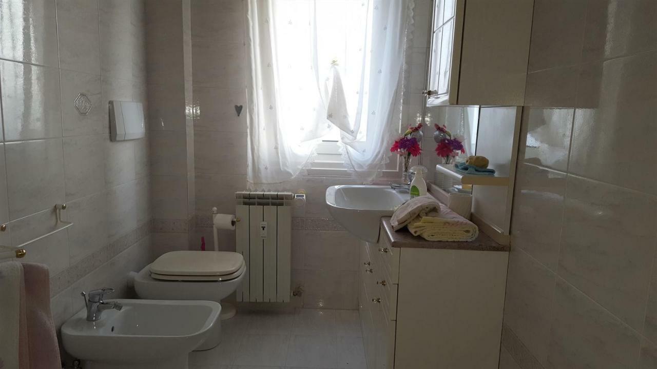 La Casa Di Fulvio Apartment ตรีเอสเต ภายนอก รูปภาพ